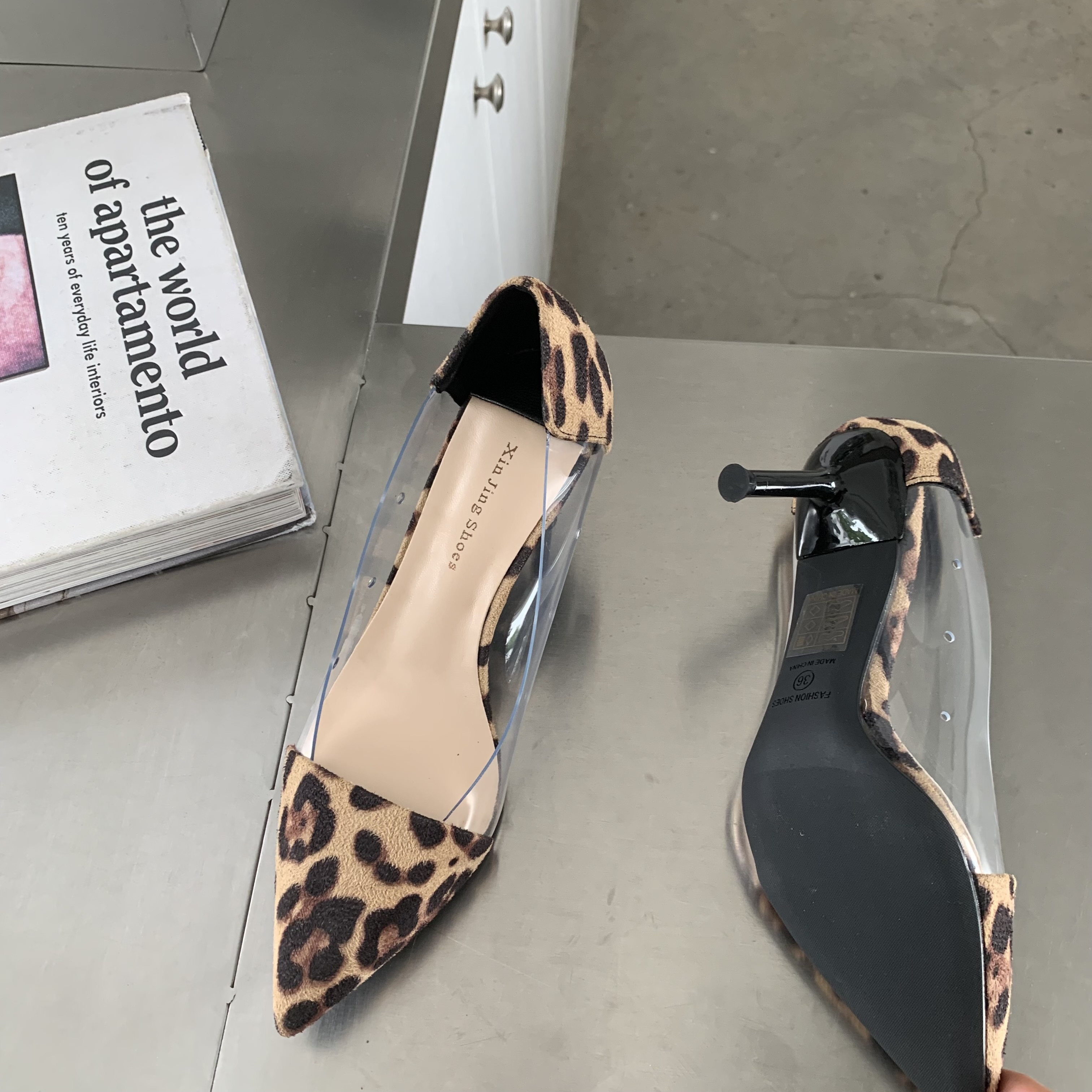womens stiletto heeled shoes trendy point toe transparent pumps breathable slip on pumps details 2