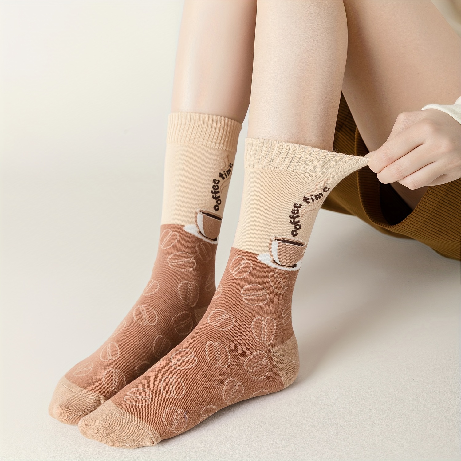 5 pairs coffee print socks comfy breathable mid tube socks womens stockings hosiery details 15