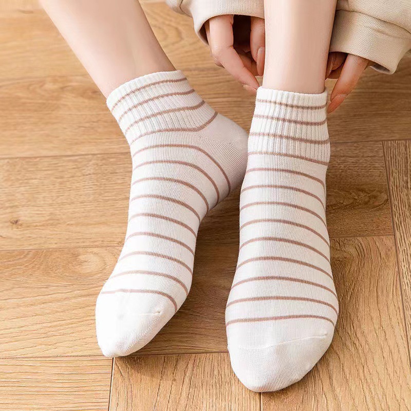 5 pairs ankle socks cute soft teddy bear cotton socks womens stockings hosiery details 1